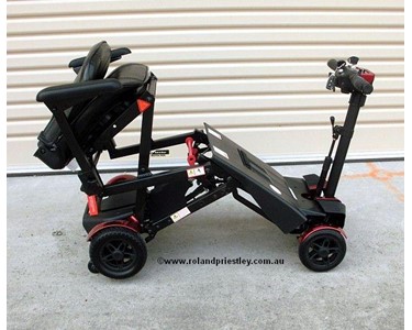 Drive Medical - Drive Compact Auto Folding Scooter