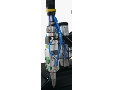 OTC Daihen - OTC Industrial Robot Fibre Laser Welding