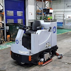 Preparing your commercial & industrial floor cleaning equipment for the holidays