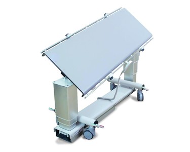 PannoMed - Height Adjustable Veterinary Surgery Table | OP-System Flat or V-Top