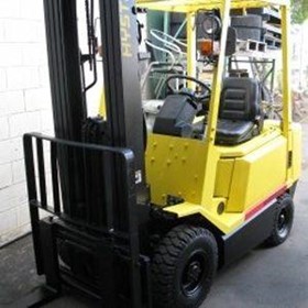 Gas Powered Forklifts | H2.00SBX