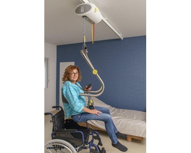 Handi Rehab - Ceiling hoist - with motor fixed on the rail