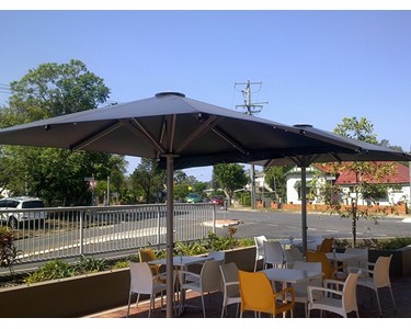 Large Square Outdoor Umbrella Supplier | Commercial Quality