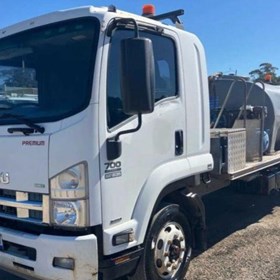 Used Fuel Tanker Truck | 2013 Isuzu F Series