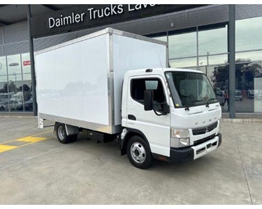 Fuso - Pantech | 2022 Canter 515 with roller door | Used