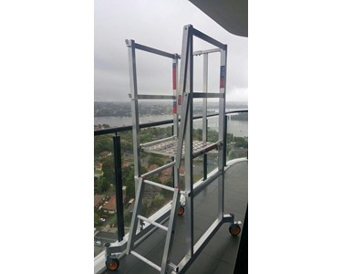 Mobile Access Platform | Mini Scaffolds With Extra Room