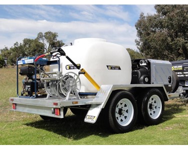 Pressure Washer Trailer with 1000 Litre Tank