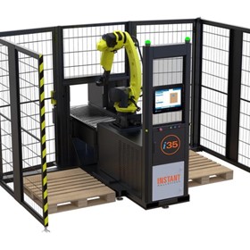 INSTANT PALLETISER i35 | Robot