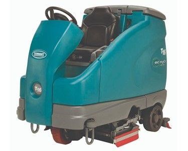 Tennant - Floor Sweeper | T681 