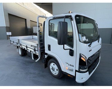 Isuzu - Tray Truck | N Series NNR 45-150 DT D34 Traypack