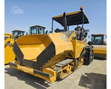 Caterpillar - Track Asphalt Paver AP-655