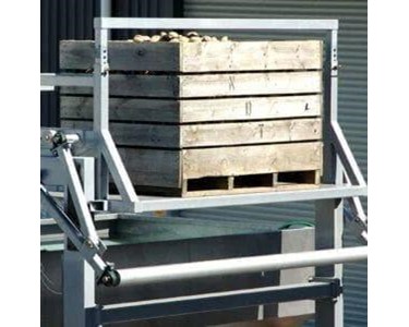 Manual Bin Tipper | 145 degrees