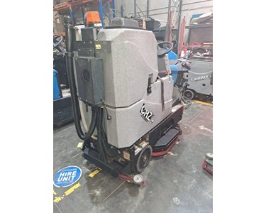 Conquest - Used Conquest SDS85E Ride-On Floor Scrubber | Formerly Conquest CRZ