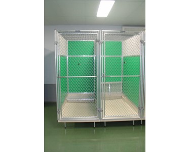 Midmark Kennel Mason UltraBase Raised with Drain System for sale from Therian MedicalSearch Australia