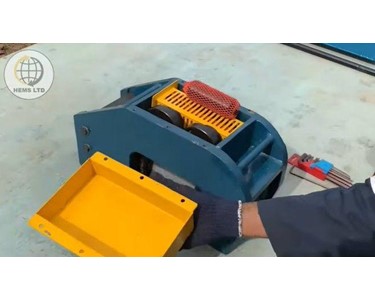 HEMS - HEMS – Pin Pusher for Medium Tracks: HEPP 100T/E 