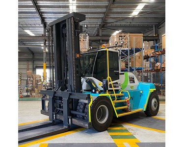 Konecranes - Electric Forklift | 10-25 Tonne
