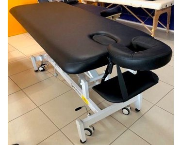 Prime Alternatives - Premium Range-Electric Treatment Table / Bed Flat Incl head Ext set 