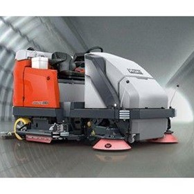 Ride on Scrubber Drier Combi | Scrubmaster B400 RH