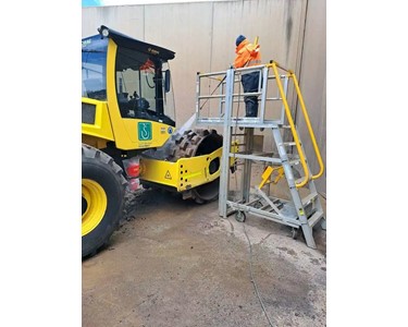 Star Aluminium - Adjustable Work Platforms