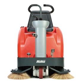 Industrial Commercial Ride On Floor Sweepers | B800 R