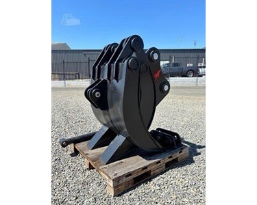 Roo Attachments -  Claw Grapples | SK130 13T Mechanical Grab 