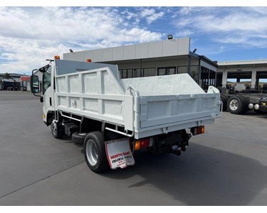 Isuzu - Used Tipper Truck | 2015 N Series NLR 200 