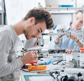 STEM courses would be hardest hit by proposed university cuts