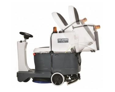 Nilfisk - Micro Ride-On Scrubber Dryer SC2000 53B