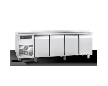 Samaref - Underbench Freezers & Refrigeration | Snack Line