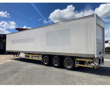 Used Refrigerated Trailer | 24P Freezer Van