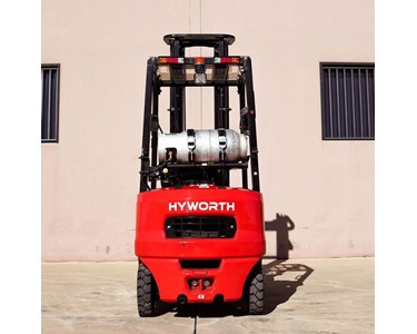 Hyworth - Gas / LPG Forklift FOR HIRE | 1.8T 