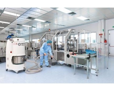 Nilfisk - Food and Pharmaceutical 3-phase Industrial Vacuum Cleaner