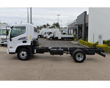 Hyundai - EX6 MWB Cab Chassis Truck