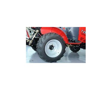 TYM - Compact Tractor 24.3Hp | TS25 4WD HST ROPS