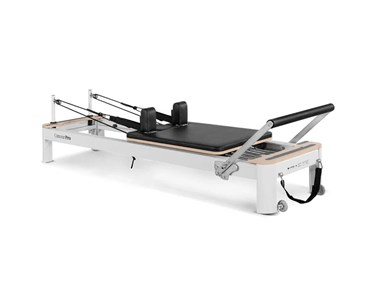 Lifespan Fitness - Contour Pro Studio Aluminium Reformer Pilates Bed Set