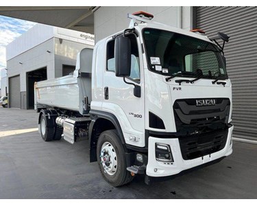 Isuzu - Tipper Truck | F Series FVR 170-300 AT R47