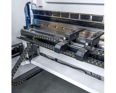 ADH Machine Tool - 50T 1600mm CNC Press Brake – Sheet Metal Bending Machine | PB1600     