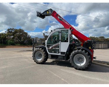 Massey Ferguson - 2026 MF Th 7038 Agricultural Telehandler