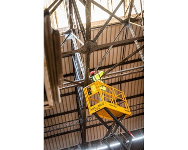 Scissor Lift | Compact 8N