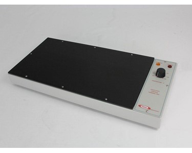 Ratek Instruments - Medium Analogue Warming Tray | 147-WT1