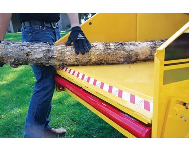 Wood Chipper 25 hp | BC700