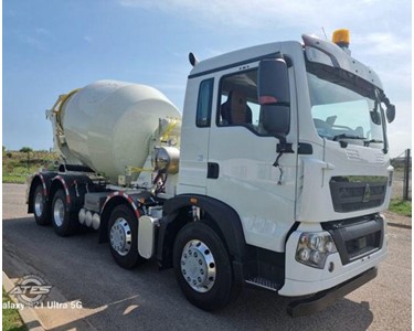 Asphalt / Concrete Truck | 2025 SITRAK T5G 330 