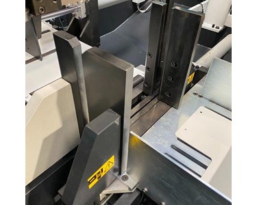 IMET - Automatic Double Column Bandsaw - model: XSMART4