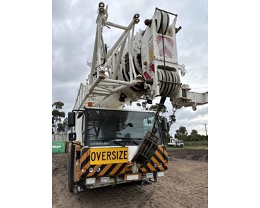 Liebherr - Pre Owned All Terrain Crane | LTM1090-4.1 