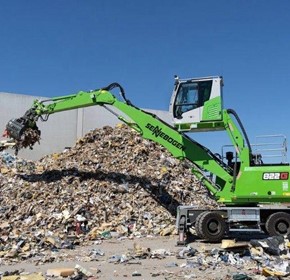 Material Handling Machine | 822G / 824G