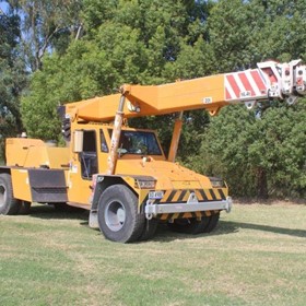 Used Pick & Carry Crane | 2006 FRANNA AT20