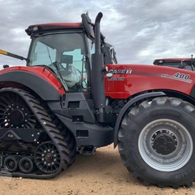 Greater Track Tractor | 300HP 2024 MAGNUM 400 ROWTRAC 