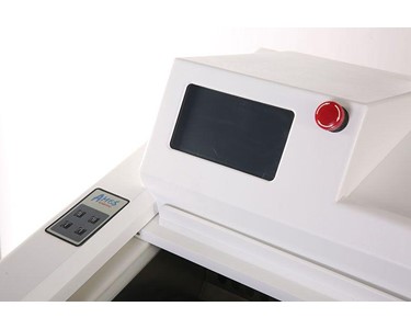 Amos Scientific - Cryostat Microtome - Fully Automatic  | AST580