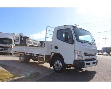 Fuso - Used Tray Dropside Truck | Canter 515