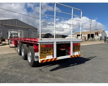 Used Flat Deck Trailer | 2021 R/T LEAD/MID Tri axle